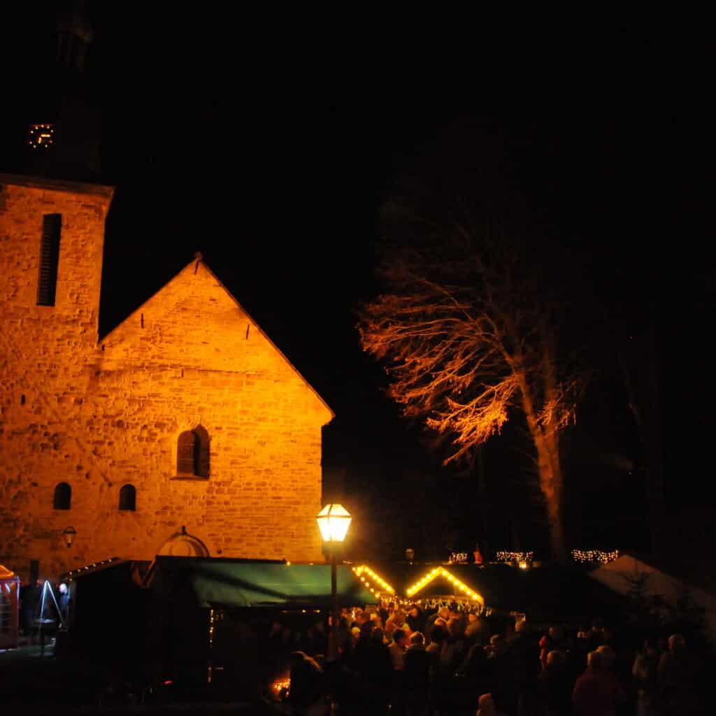 Weihnachtsmarkt Kloster Oesede 2023 mit vielen Attraktionen